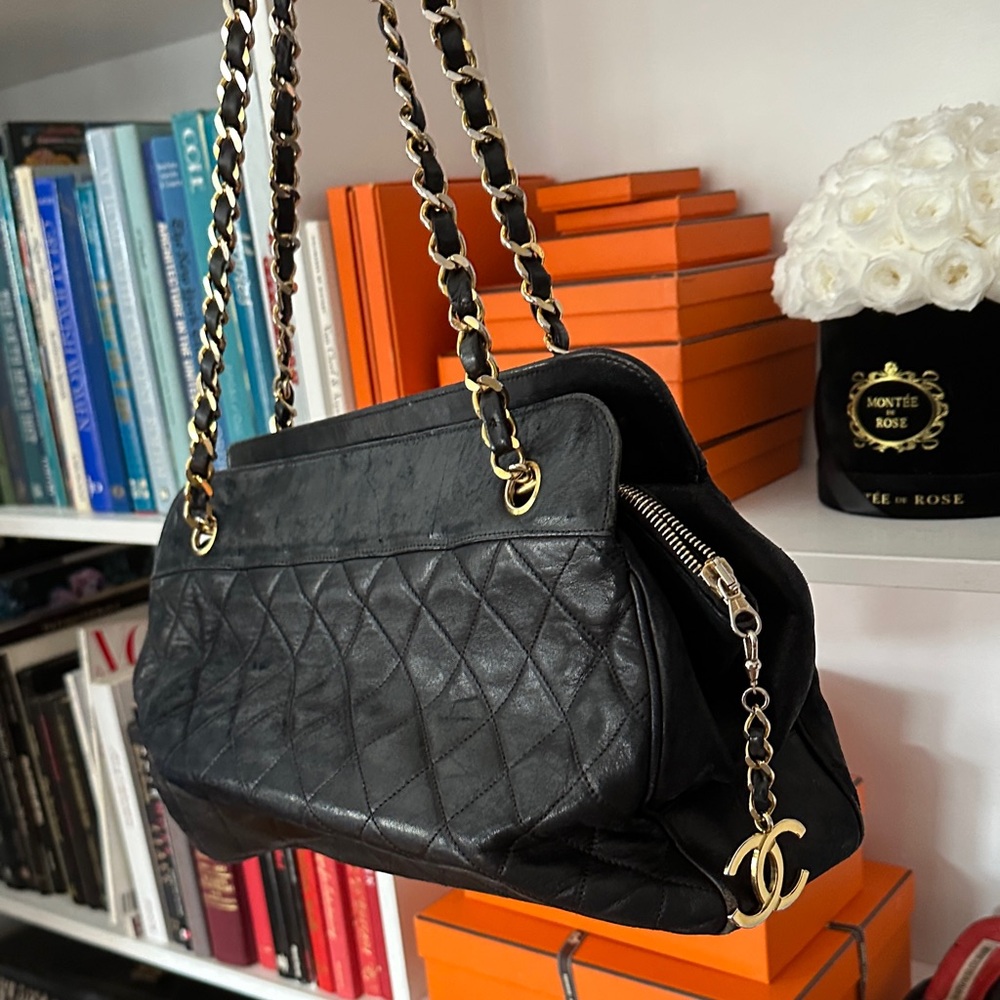 Vintage Chanel Black Quilted Shoulder Bag with Gold Chain